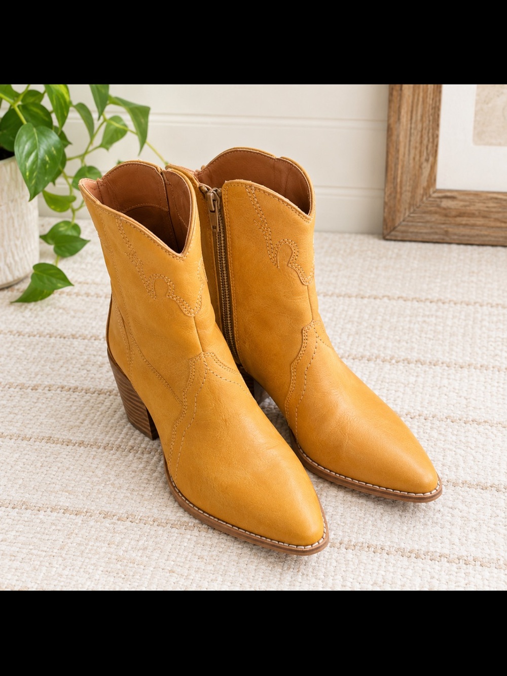CCOCCI Tan Leather Western Heeled Boots